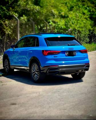 AUDI Q3 2.0 40 TFSI GASOLINA PERFORMANCE BLACK QUATTRO TIPTRONIC AUDI Q3 2.0 40 TFSI GASOLINA PERFORMANCE BLACK QUATTRO TIPTRONIC